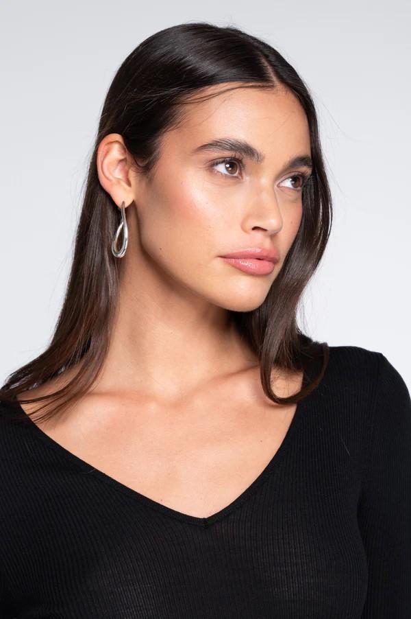 MAGLIA A MANICHE LUNGHE DONNA LANA E SETA 3486 NERO Oscalito