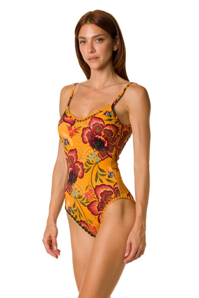 3 B72 10 ORO LAETITIA BEACHWEAR 