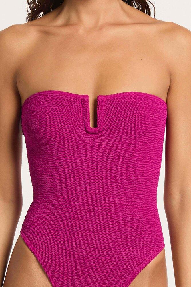 1 BLAKE MAGENTA BOnd Eye 