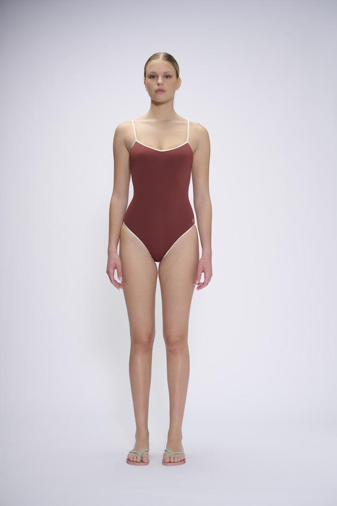  37001 20 02 CIOCCOLATO MARINA ABAGNALE 